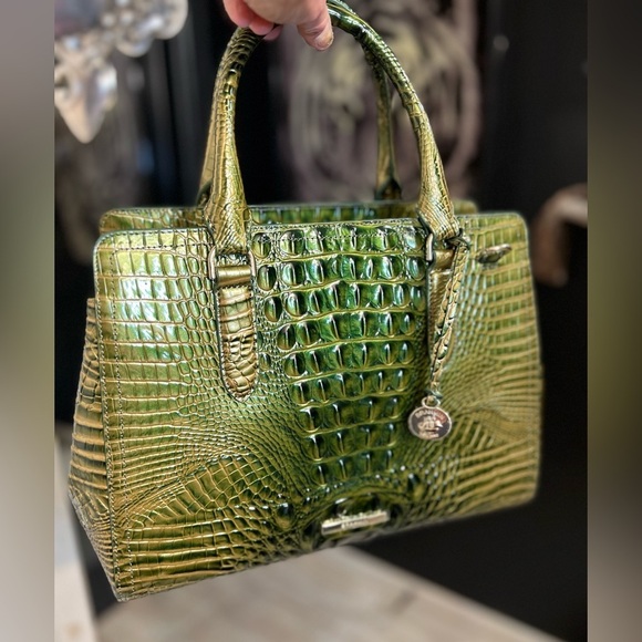 💚BRAHMIN  Melbourne Matcha Green Small Finley Carryall Satchel Bag (NWOT) 💚 - Picture 13 of 16